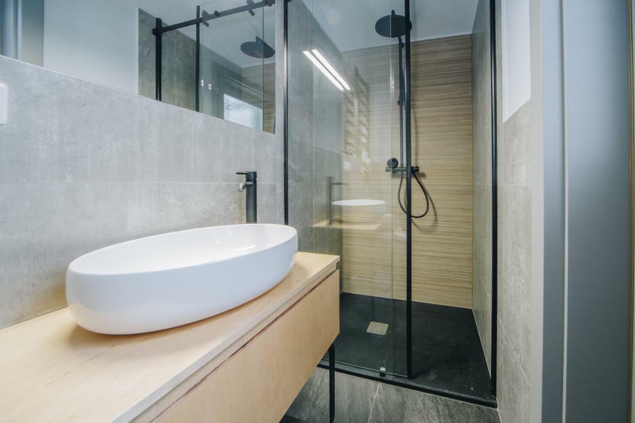 Forest Nook Main Square Loft Краків Екстер'єр фото
